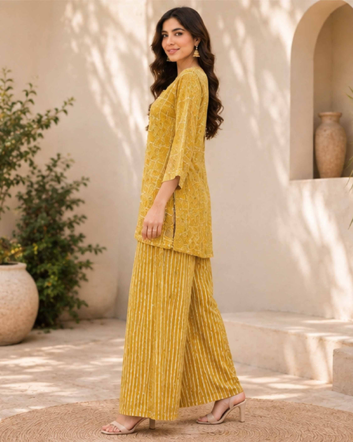 Classy Elegant Most Loved Designer Co-ord set For Women
