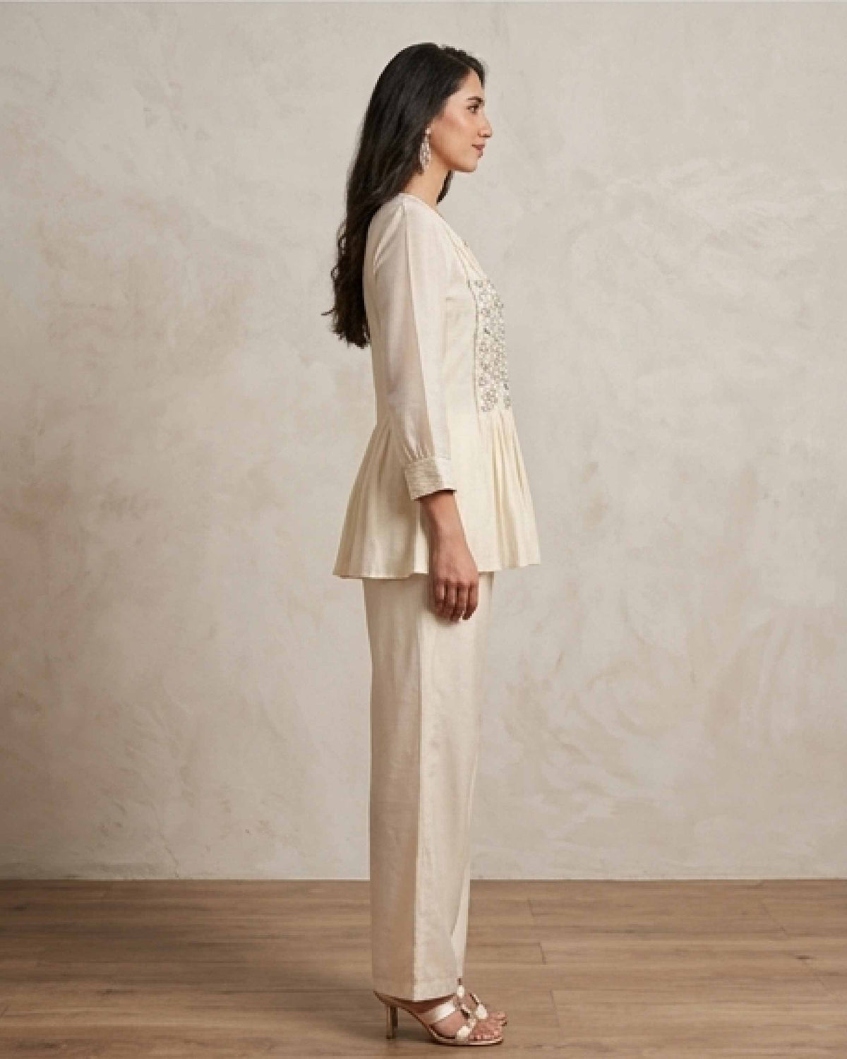 Classy Elegant Most Loved Designer Co-ord set For Women