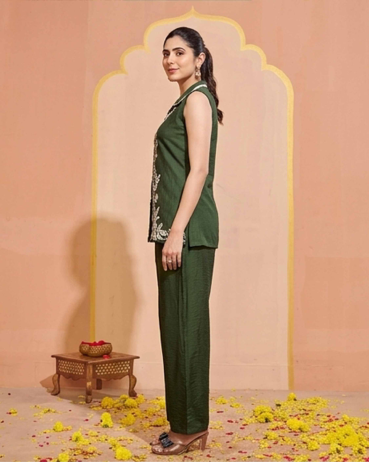 Classy Elegant Most Loved Designer Co-ord set For Women