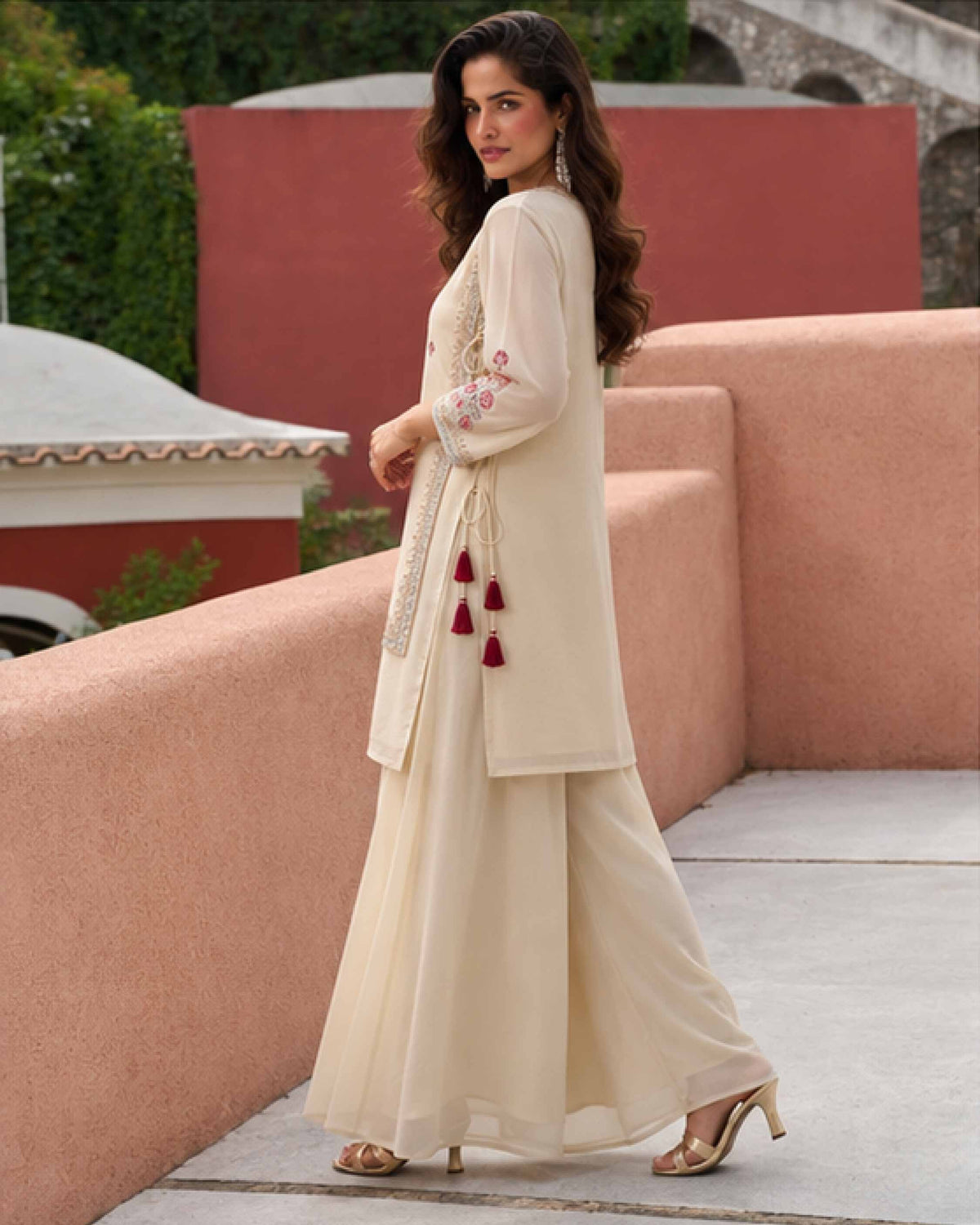 Classy Elegant Most Loved Designer Indo-western wear set For Women