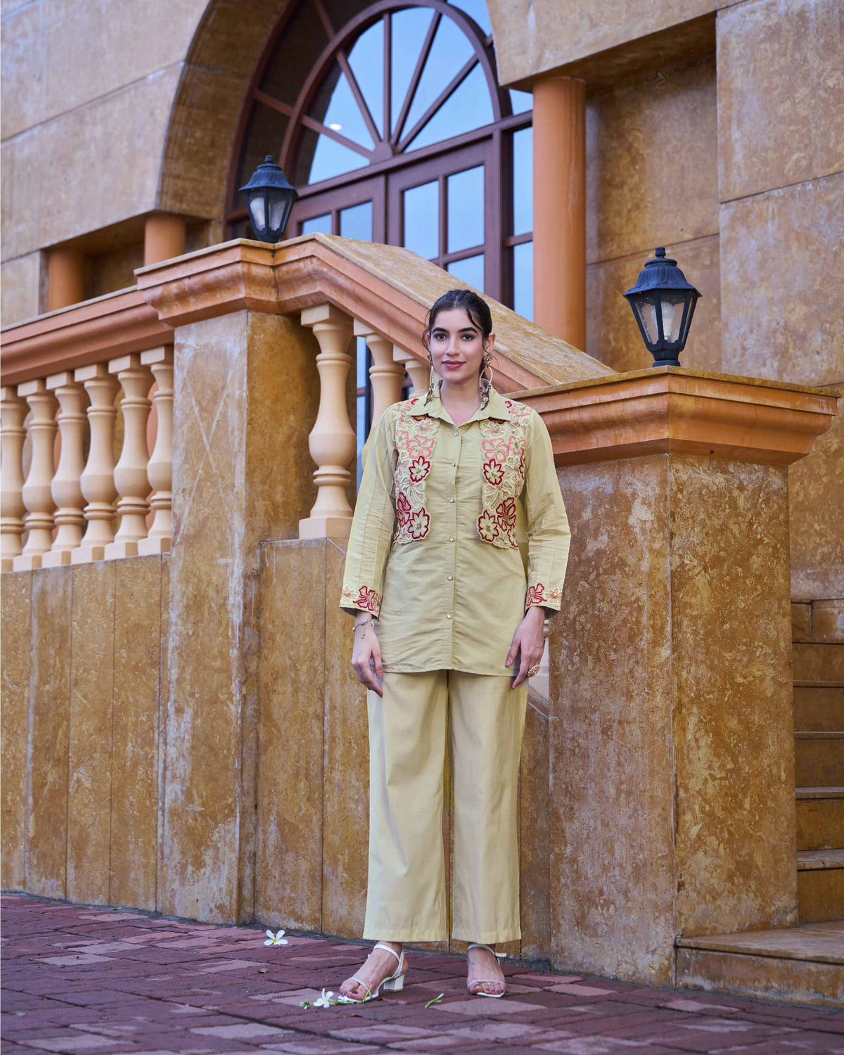 Classy Elegant Most Loved Designer Co-ord set For Women