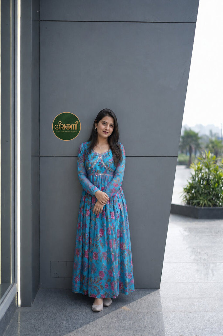 Classy ethnic women gown to look elegant