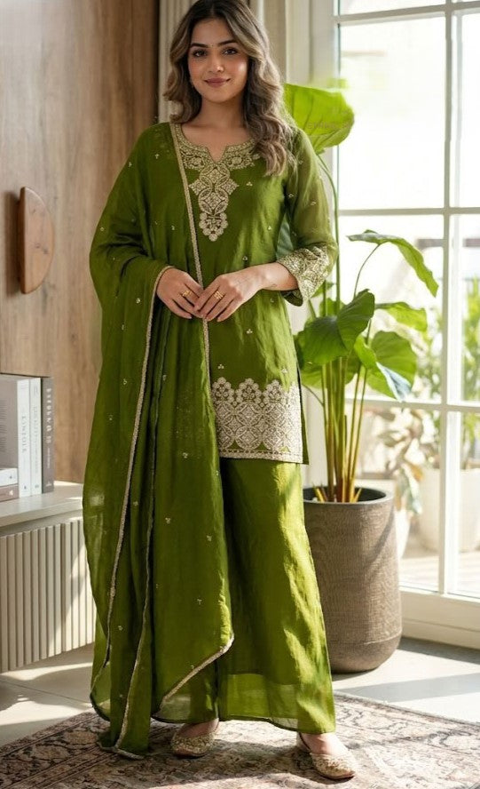 Classy Elegant Most Loved Designer Ethnic Wear collection For Women
